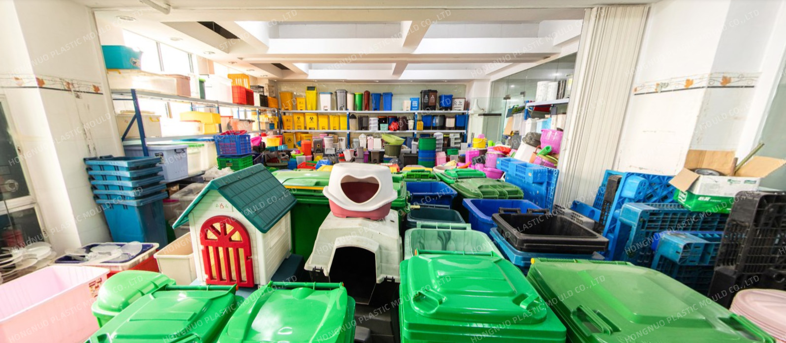 trashbin mould showroom